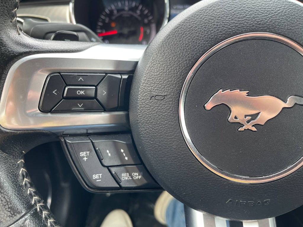 2015 Ford Mustang Image 29