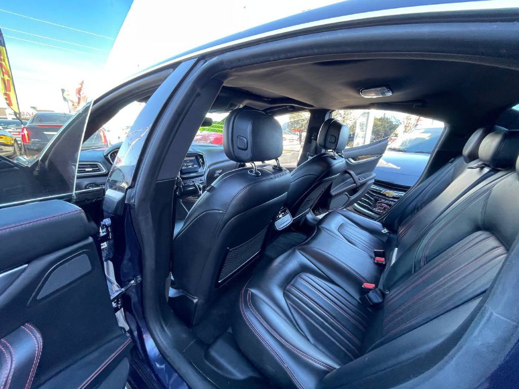 2017 Maserati Ghibli Image 14