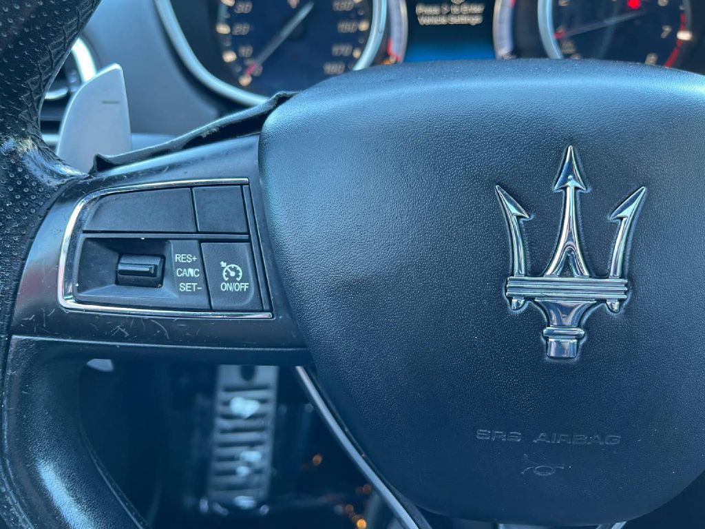 2017 Maserati Ghibli Image 33