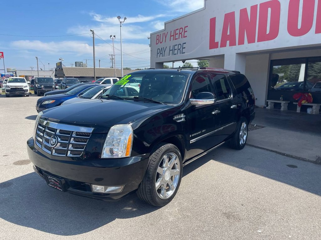 2008 Cadillac Escalade Image 3