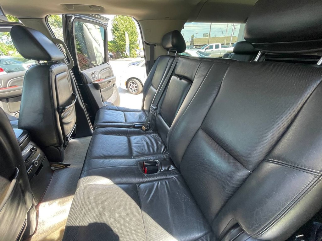 2008 Cadillac Escalade Image 20