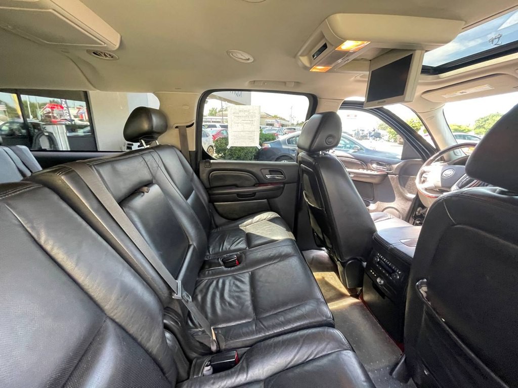2008 Cadillac Escalade Image 27