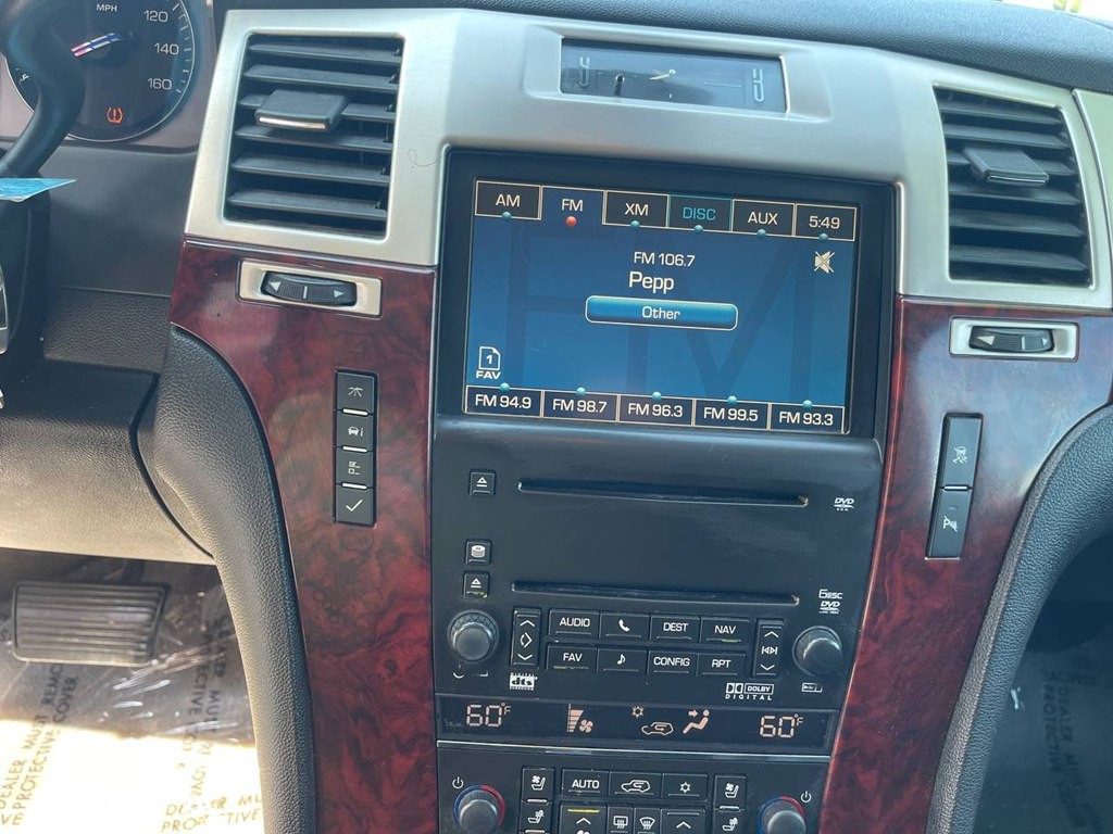 2008 Cadillac Escalade Image 45