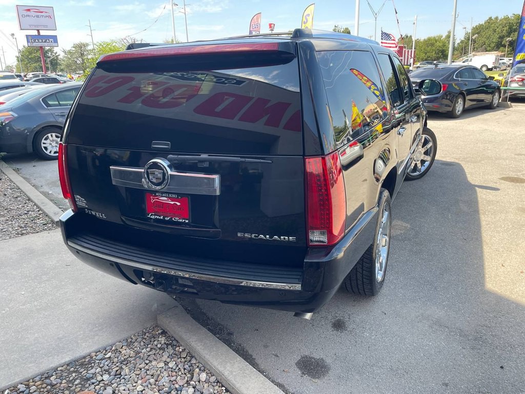 2008 Cadillac Escalade Image 62