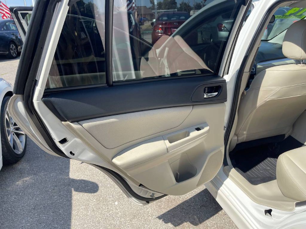2014 Subaru Impreza Image 9