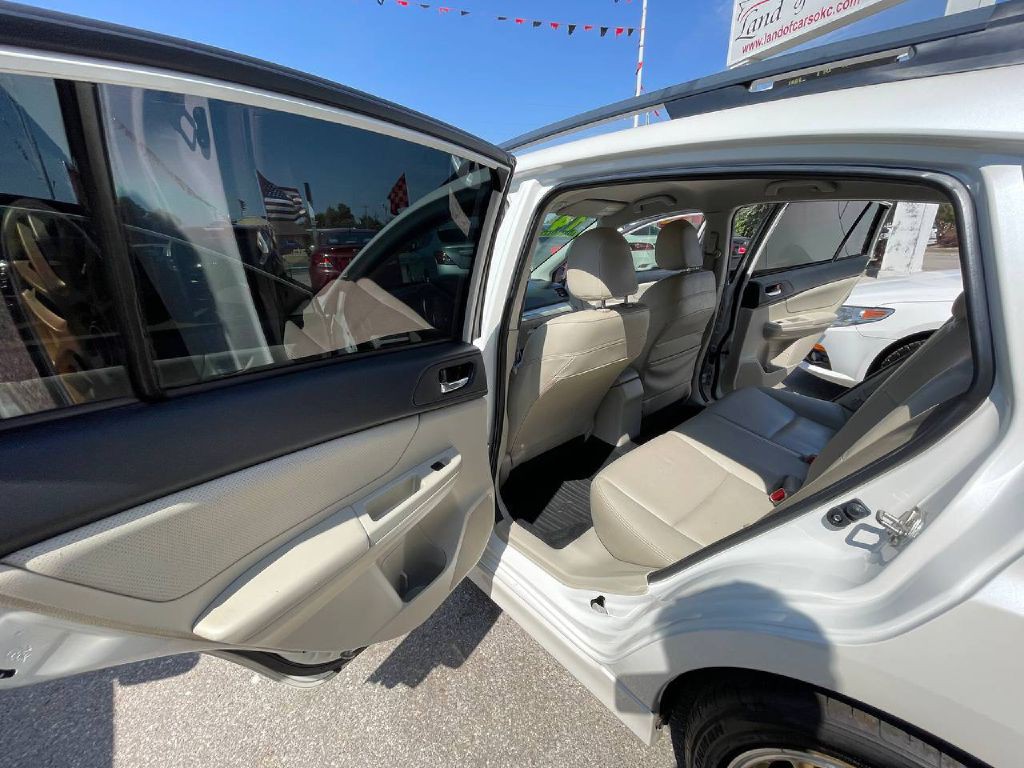 2014 Subaru Impreza Image 10