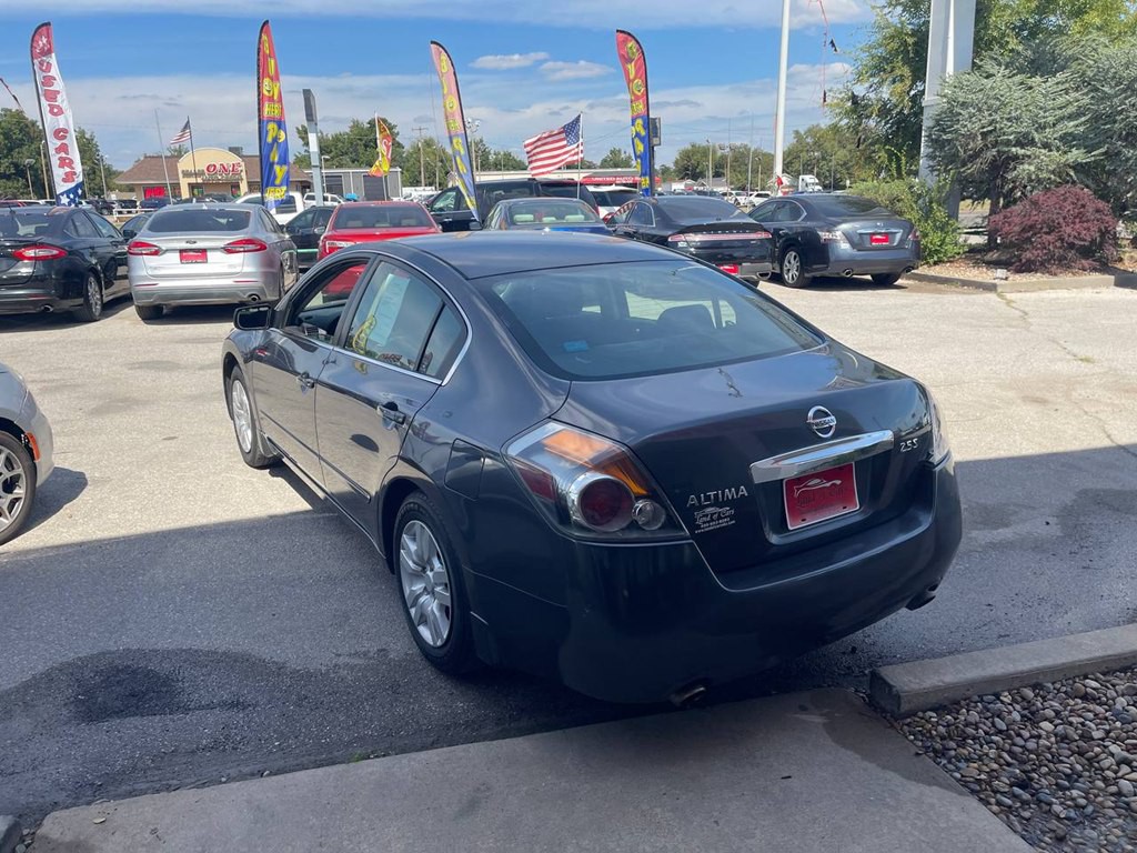 2012 Nissan Altima Image 4
