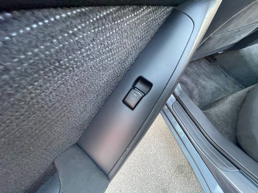 2012 Nissan Altima Image 9