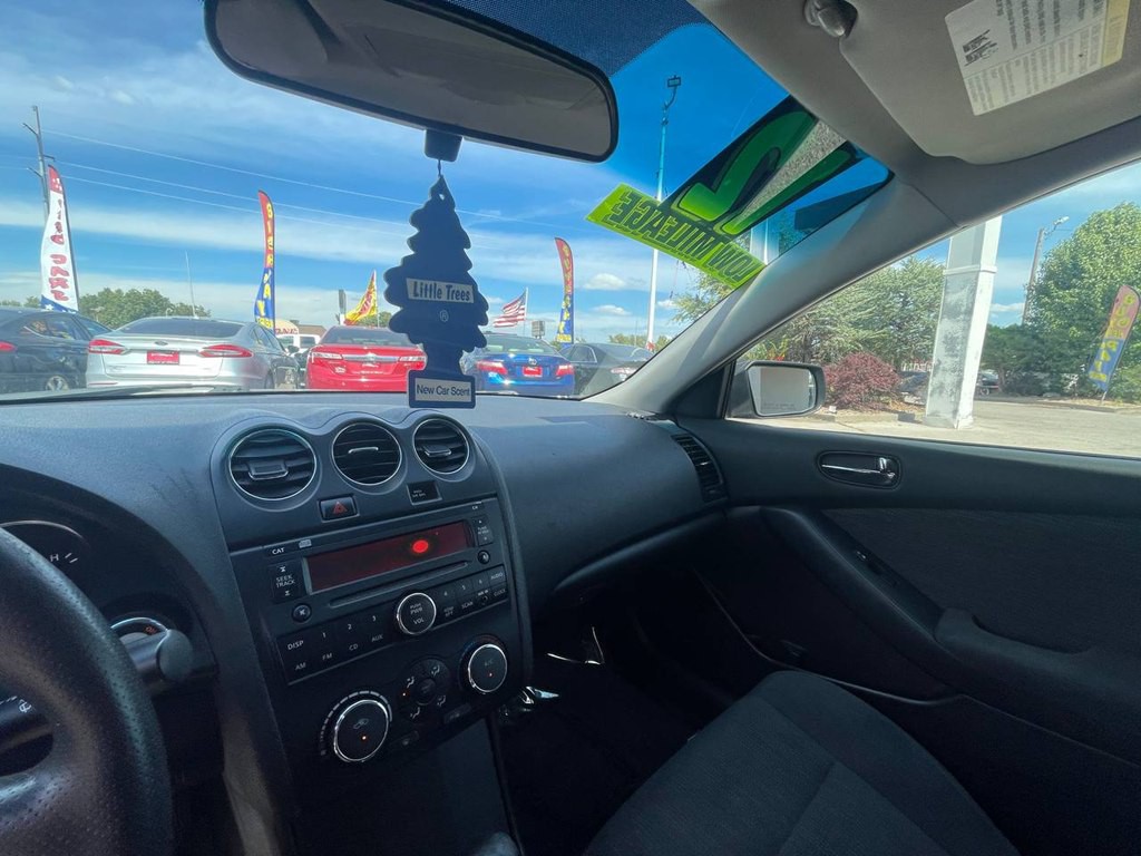 2012 Nissan Altima Image 24