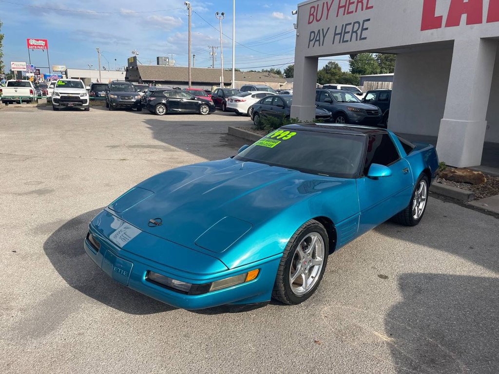 1993 Chevrolet Corvette Image 2