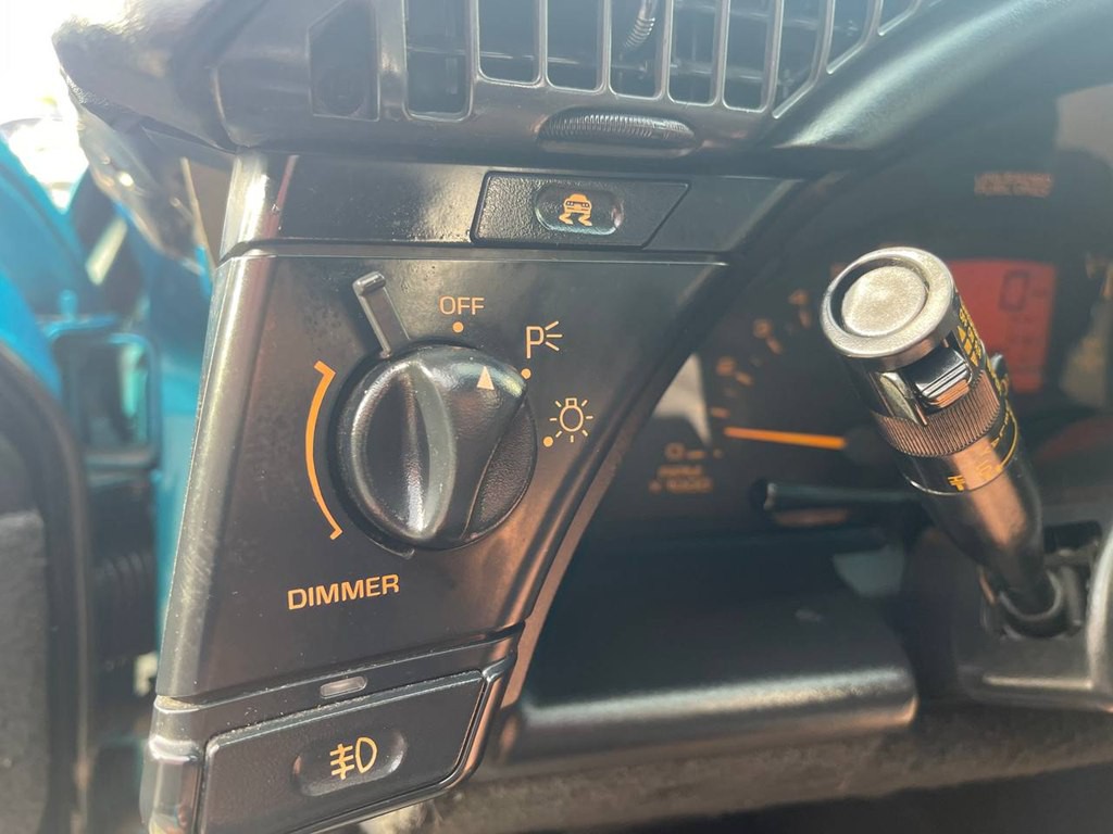 1993 Chevrolet Corvette Image 24