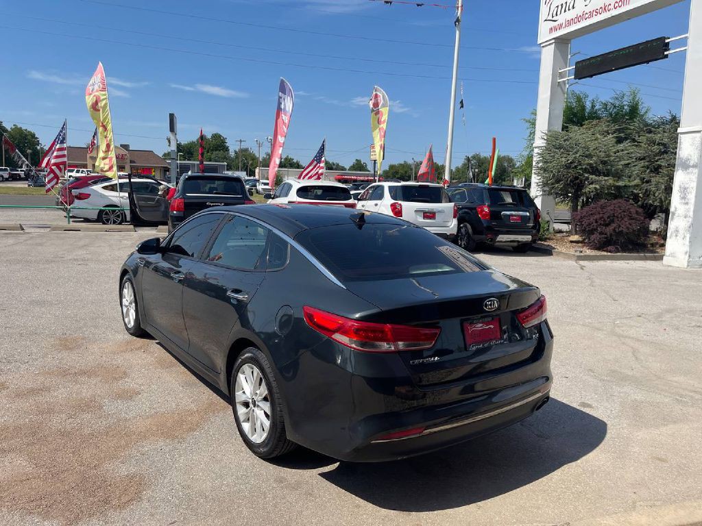 2016 Kia Optima Image 4