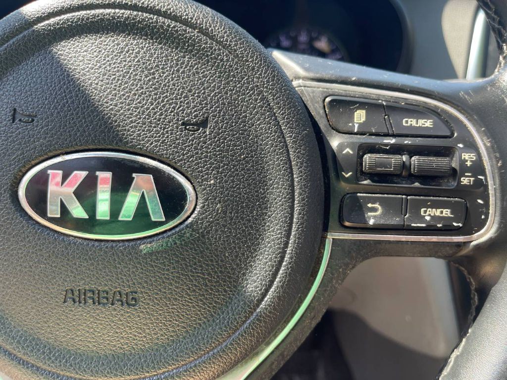 2016 Kia Optima Image 35