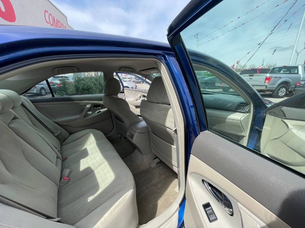 2009 Toyota Camry Image 14
