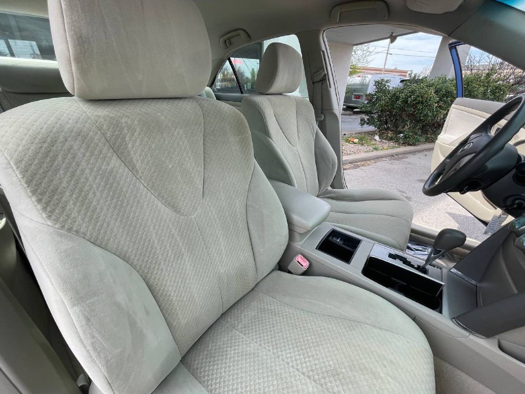 2009 Toyota Camry Image 20