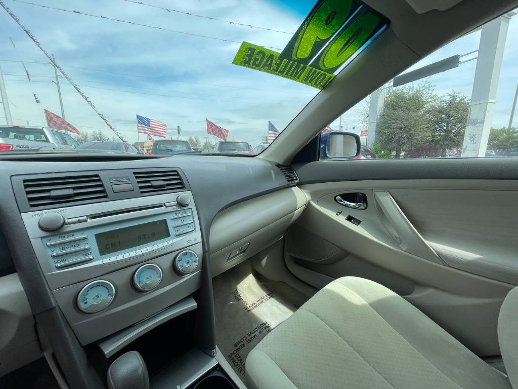 2009 Toyota Camry Image 34