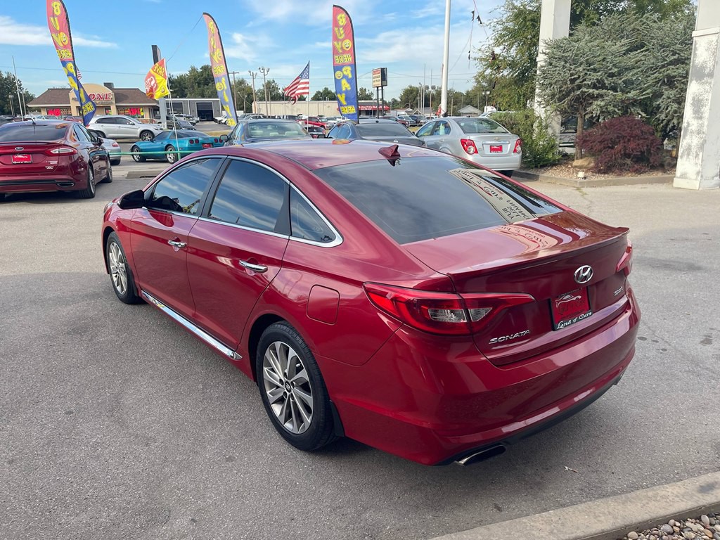 2017 Hyundai Sonata Image 4
