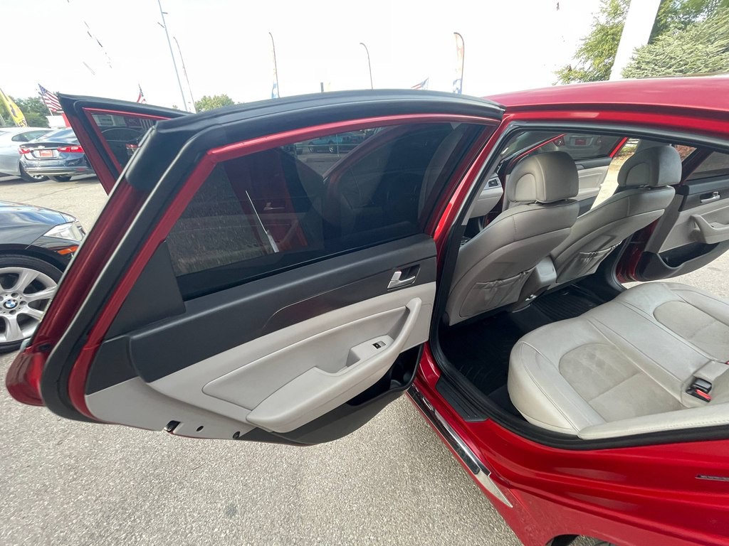 2017 Hyundai Sonata Image 10