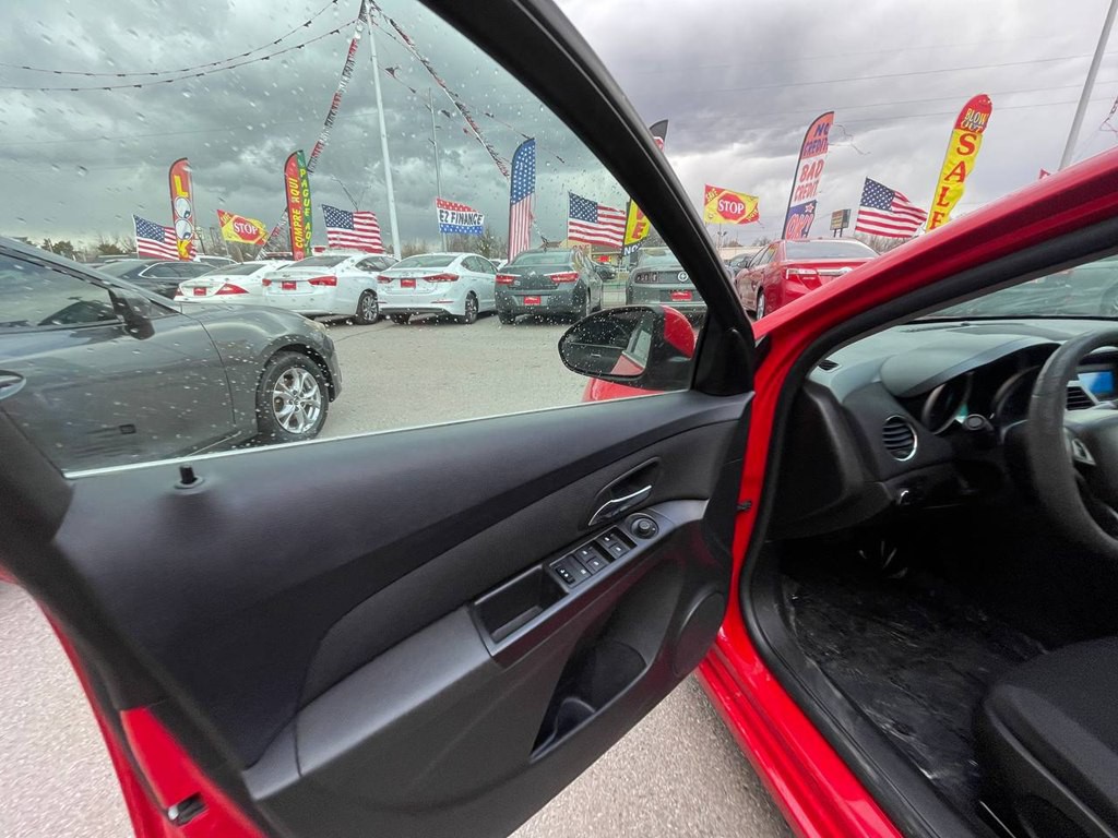 2016 Chevrolet Cruze Image 20