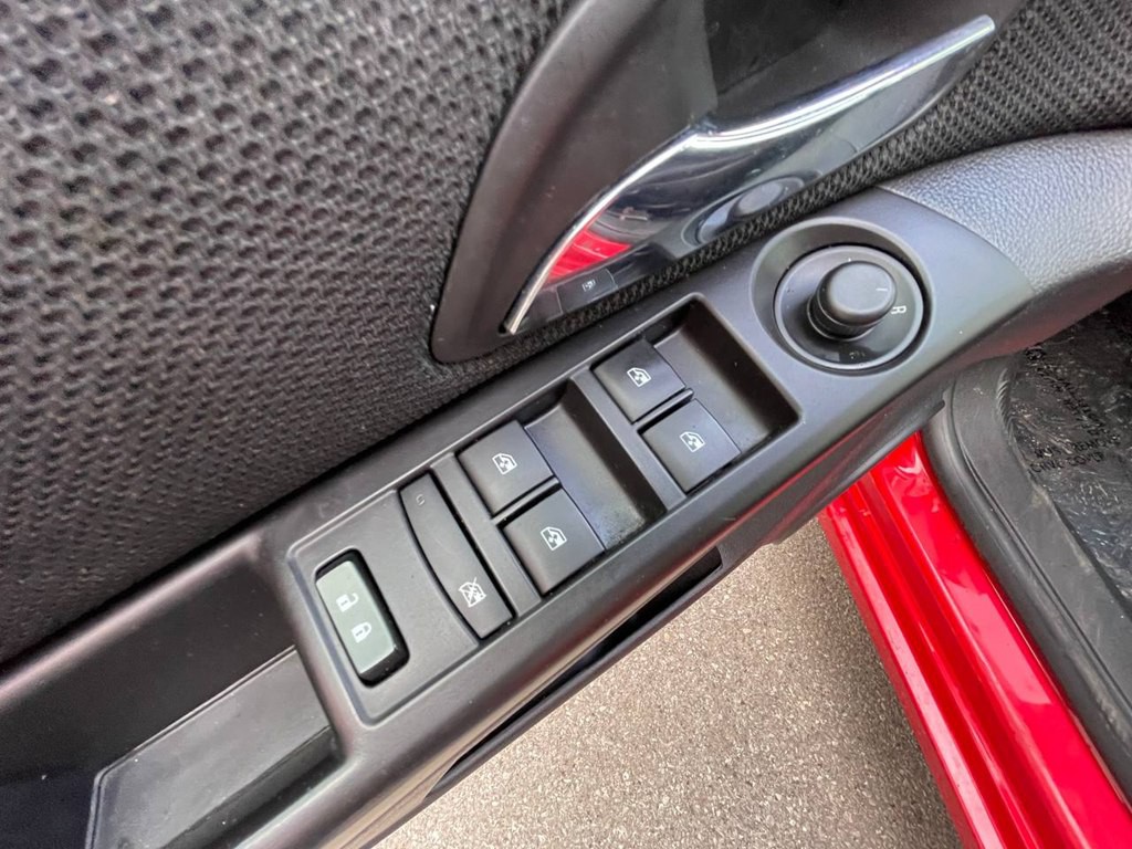 2016 Chevrolet Cruze Image 21
