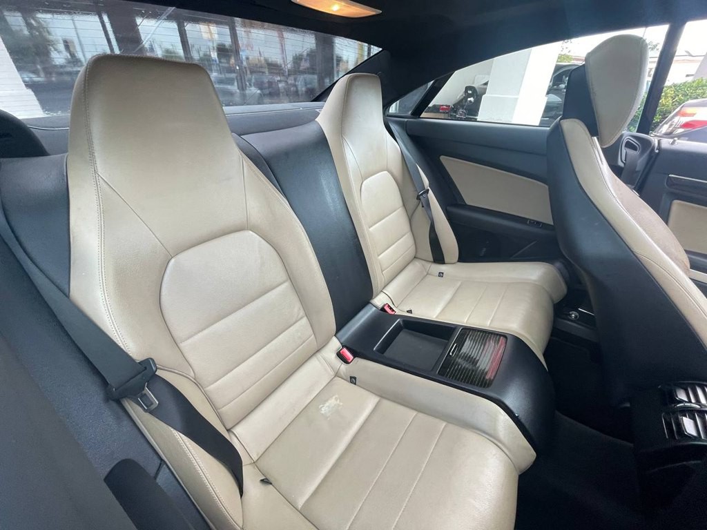 2012 Mercedes-Benz E-Class Image 12