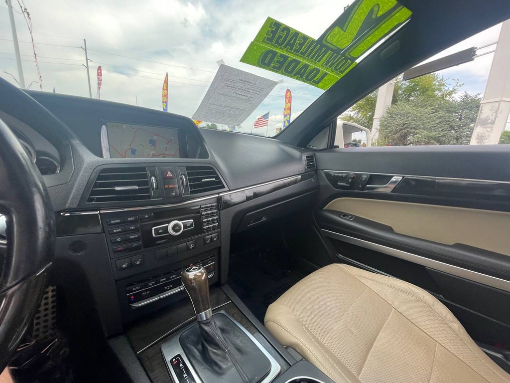 2012 Mercedes-Benz E-Class Image 20