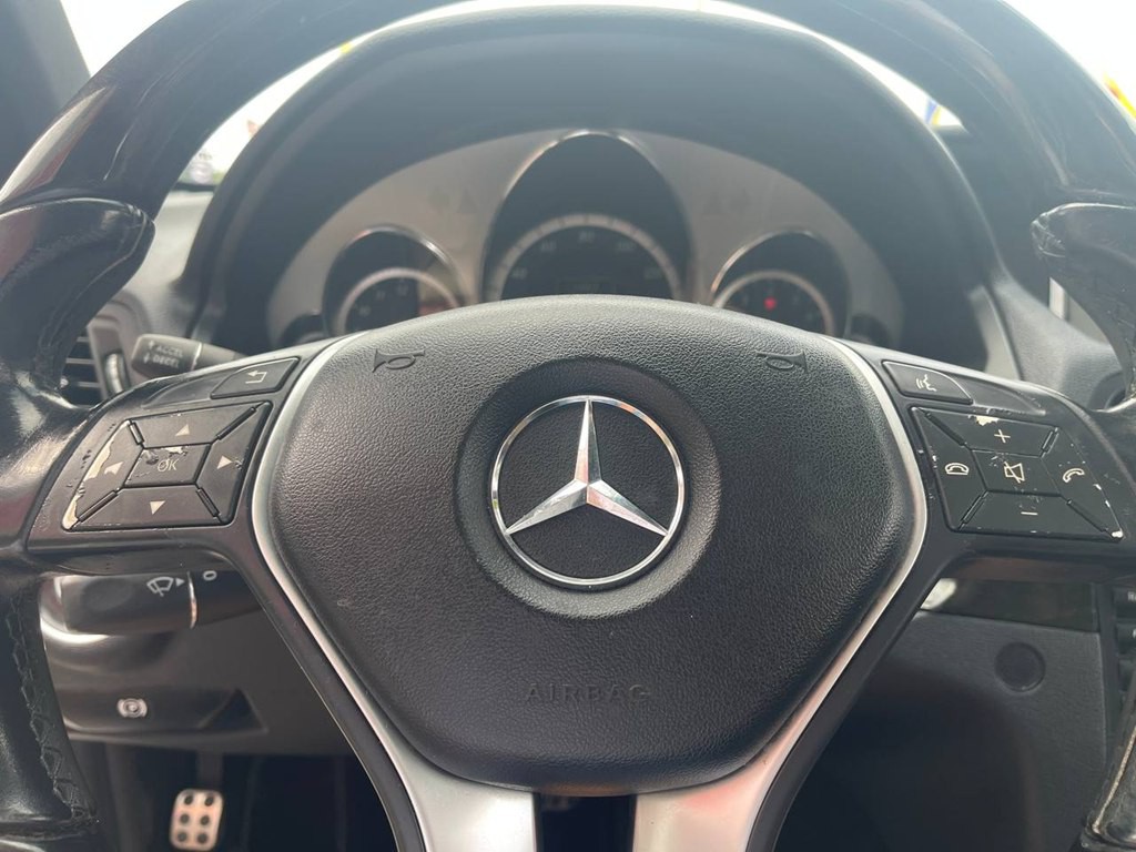 2012 Mercedes-Benz E-Class Image 21