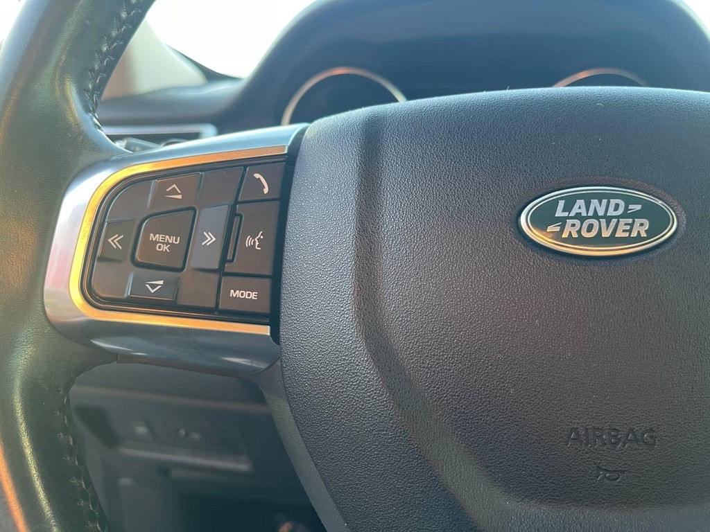 2016 Land Rover Discovery Sport Image 26