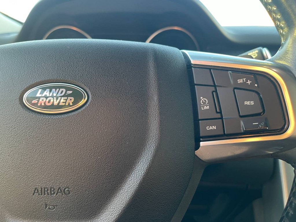 2016 Land Rover Discovery Sport Image 27