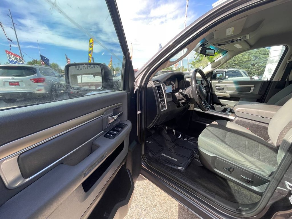 2015 RAM 1500 Image 22