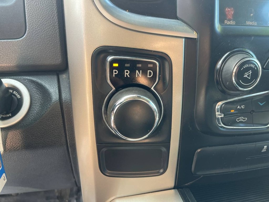 2015 RAM 1500 Image 31