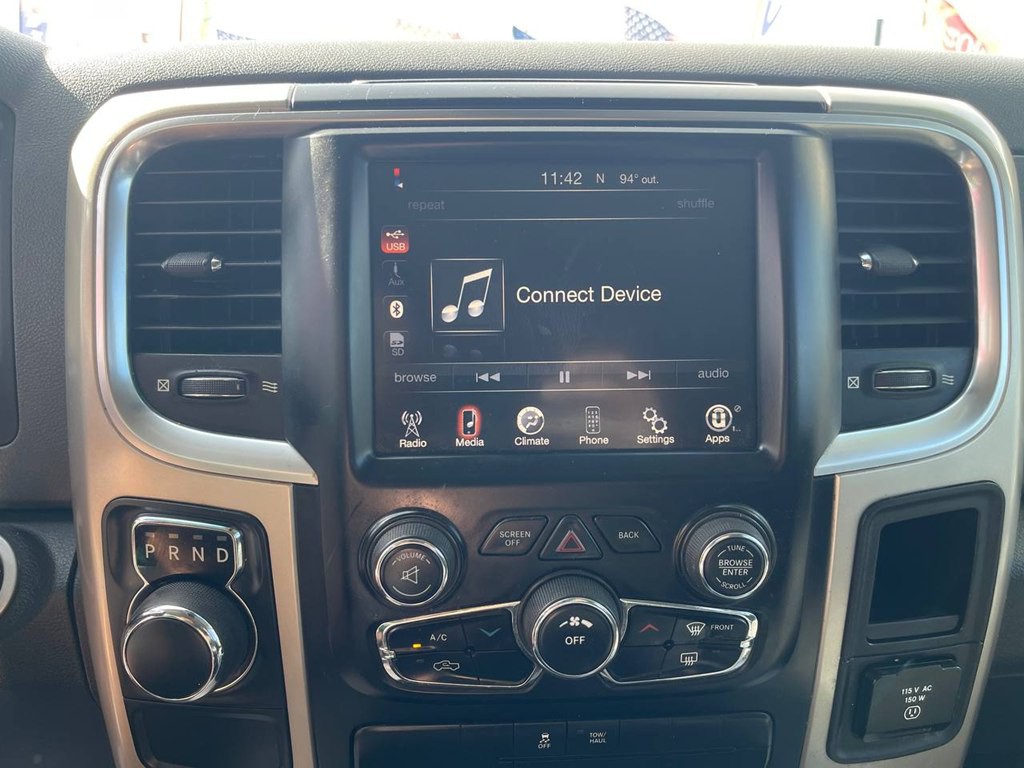 2015 RAM 1500 Image 35