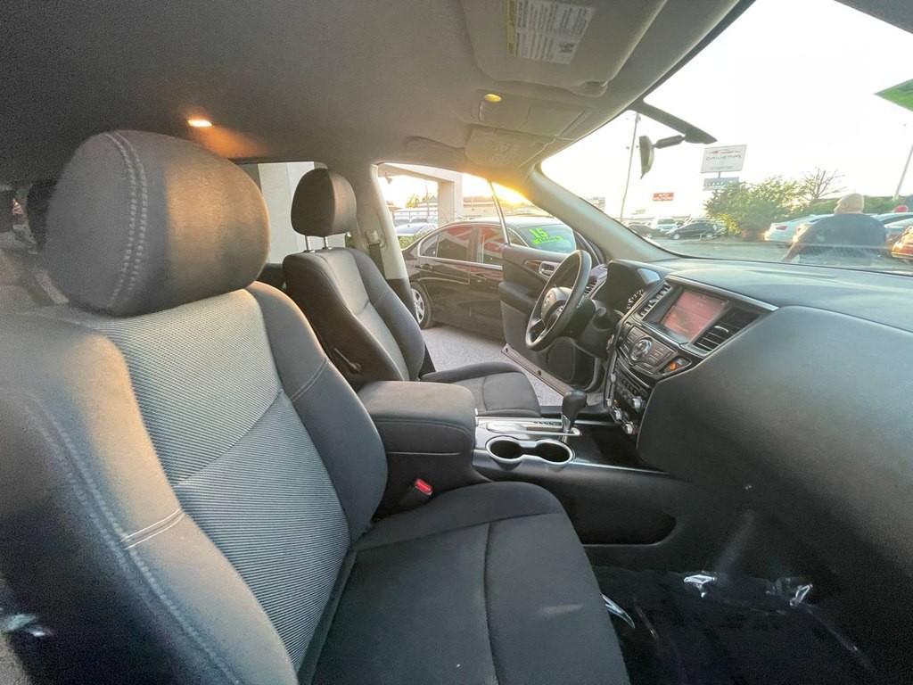 2017 Nissan Pathfinder Image 27