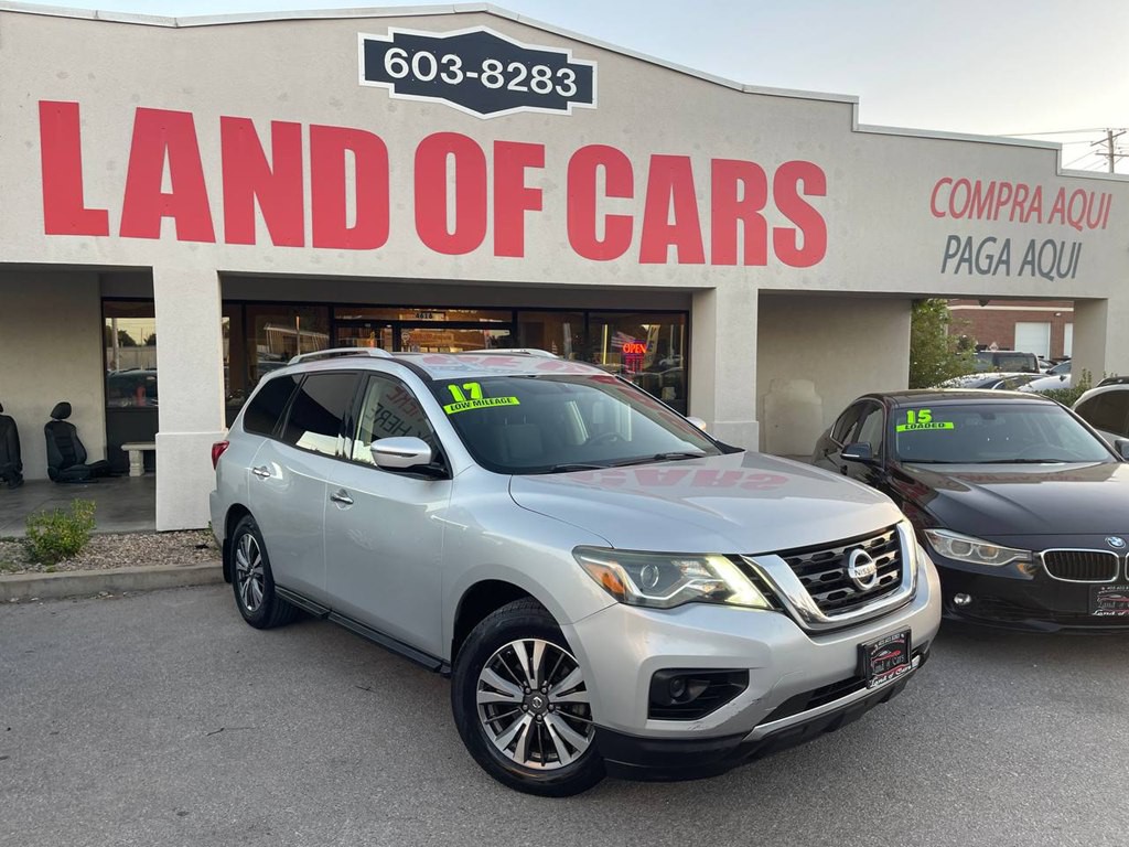 2017 Nissan Pathfinder Image 48