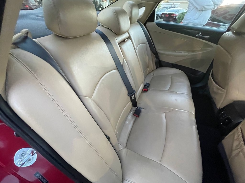 2011 Hyundai Sonata Image 18