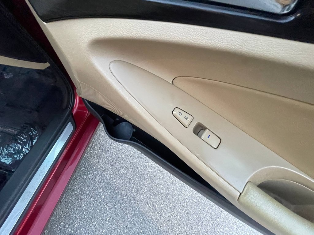 2011 Hyundai Sonata Image 19