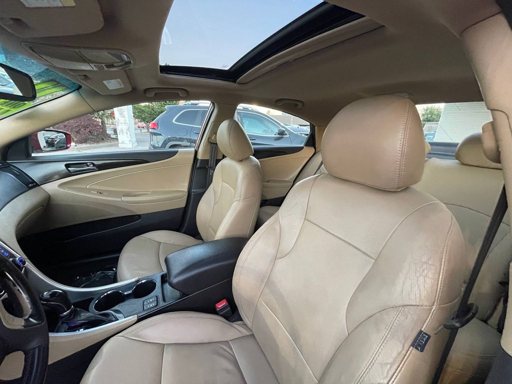 2011 Hyundai Sonata Image 27