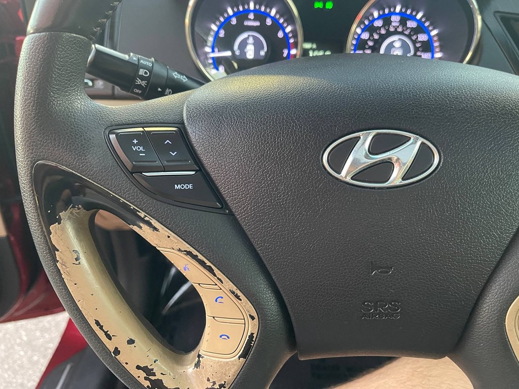 2011 Hyundai Sonata Image 30