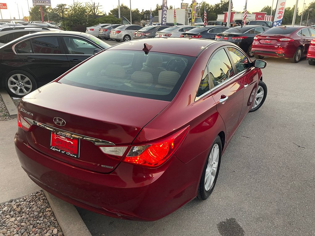 2011 Hyundai Sonata Image 40