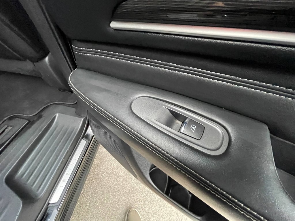 2016 INFINITI QX60 Image 17