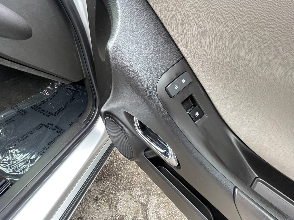 2012 Chevrolet Camaro Image 7