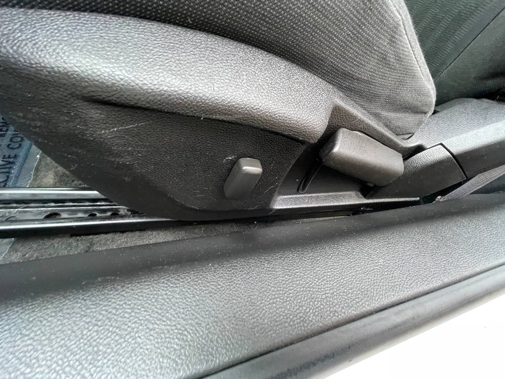 2012 Chevrolet Camaro Image 13