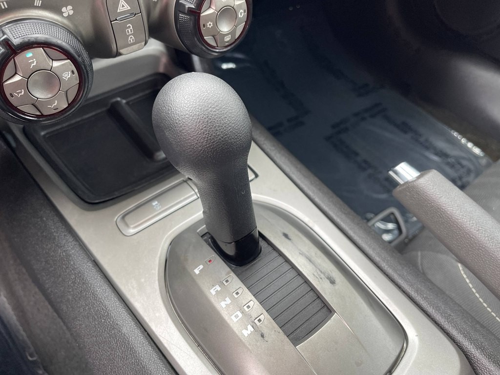 2012 Chevrolet Camaro Image 23