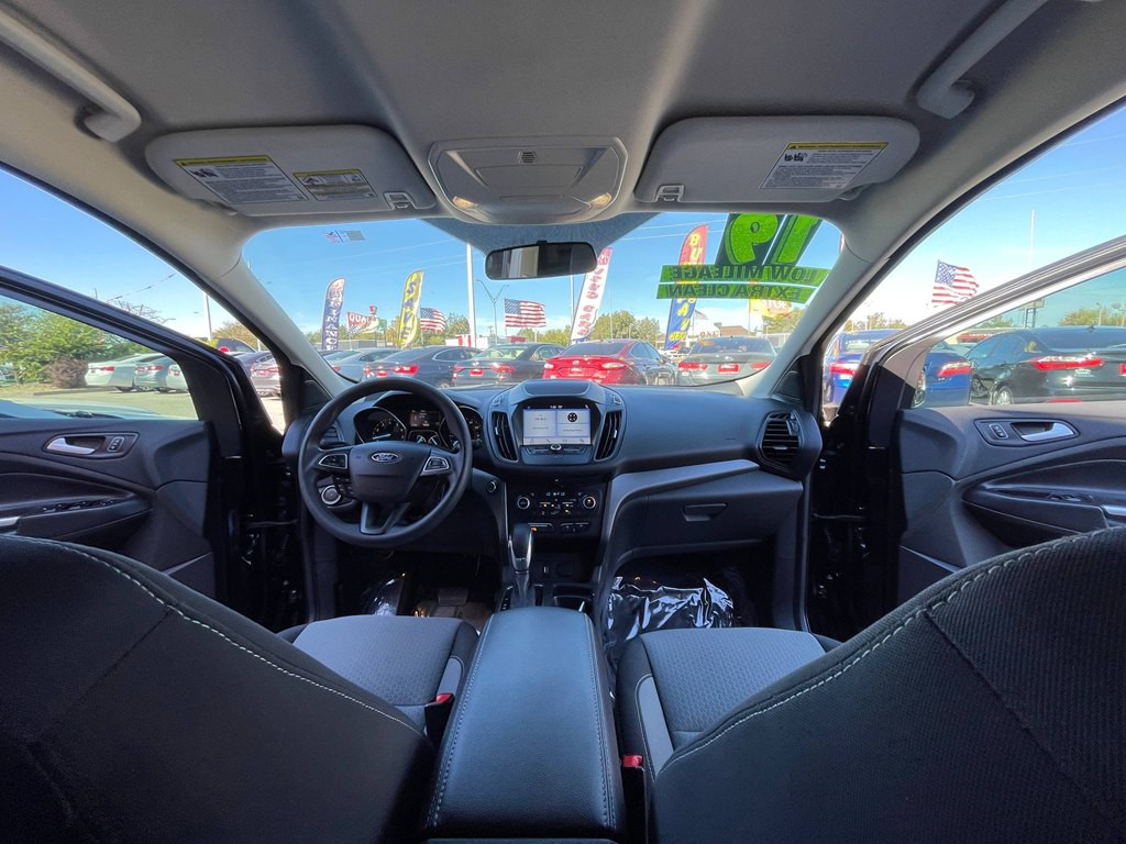 2019 Ford Escape Image 16