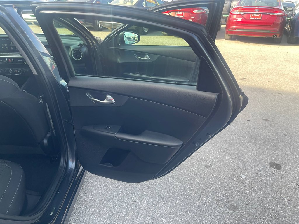 2020 Kia Forte Image 7