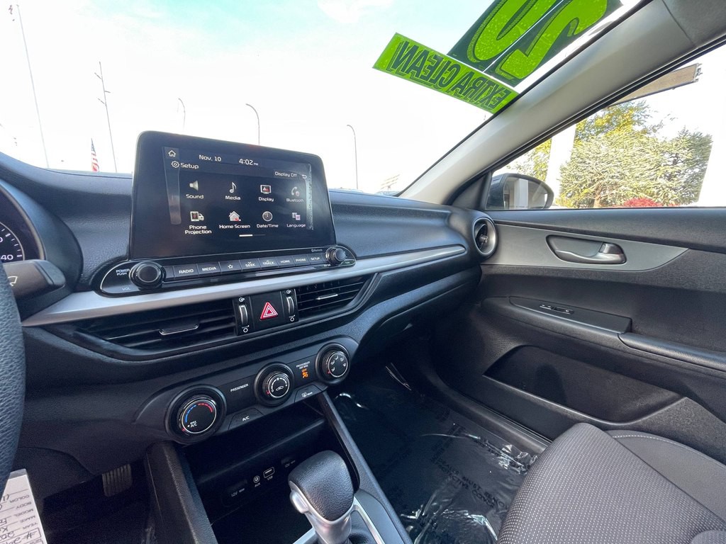 2020 Kia Forte Image 35