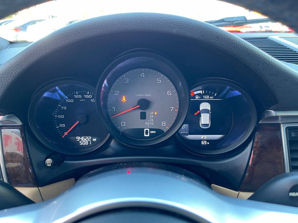 2018 Porsche Macan Image 33