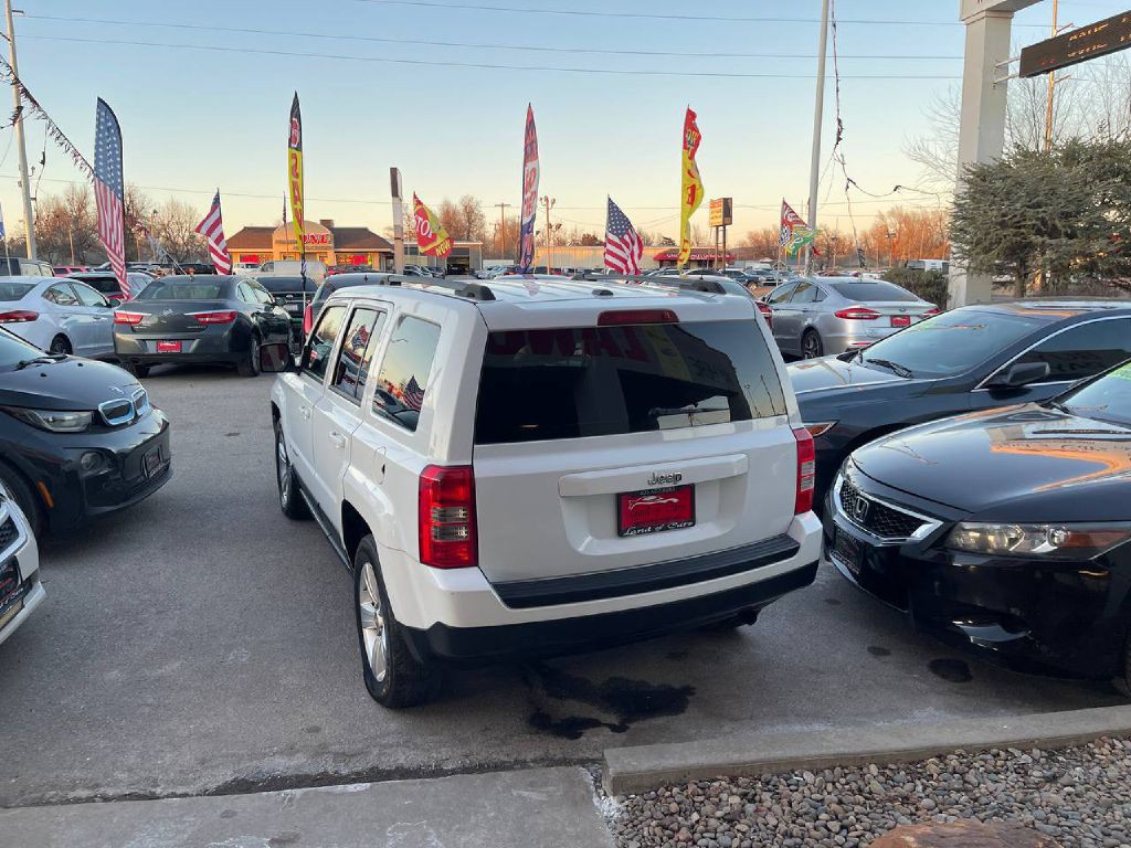 2015 Jeep Patriot Image 4
