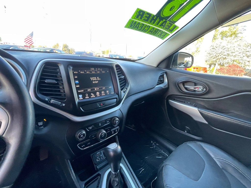 2018 Jeep Cherokee Image 24