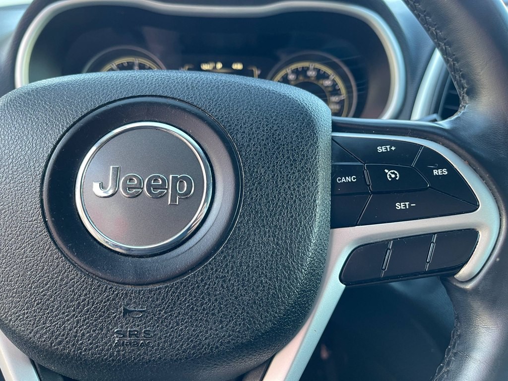 2018 Jeep Cherokee Image 27